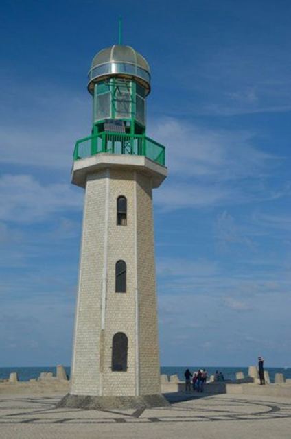 Damietta west Break water light